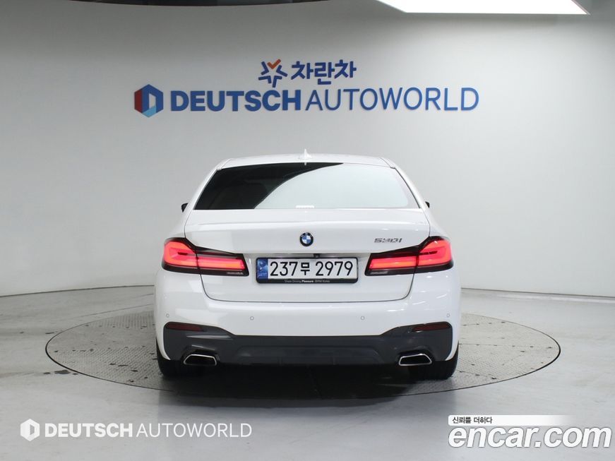 BMW 5-Series 530i M Sport Package, 2022