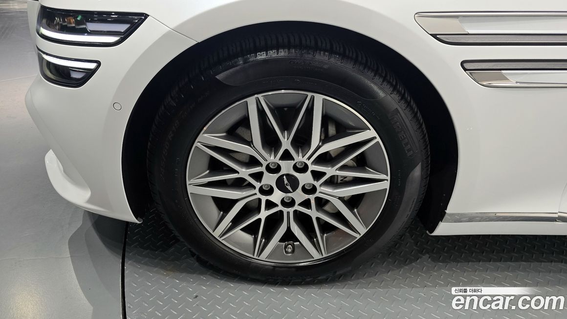 Genesis G80 Gasoline 2.5 Turbo 2WD, 2025