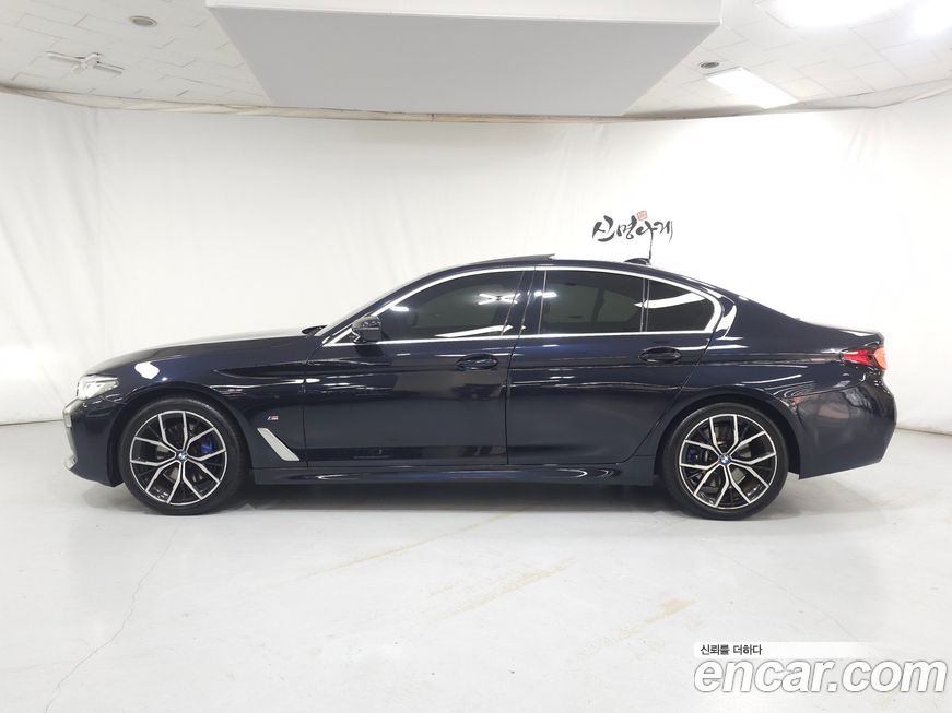 BMW 5-Series 530i xDrive M Sport Package, 2022