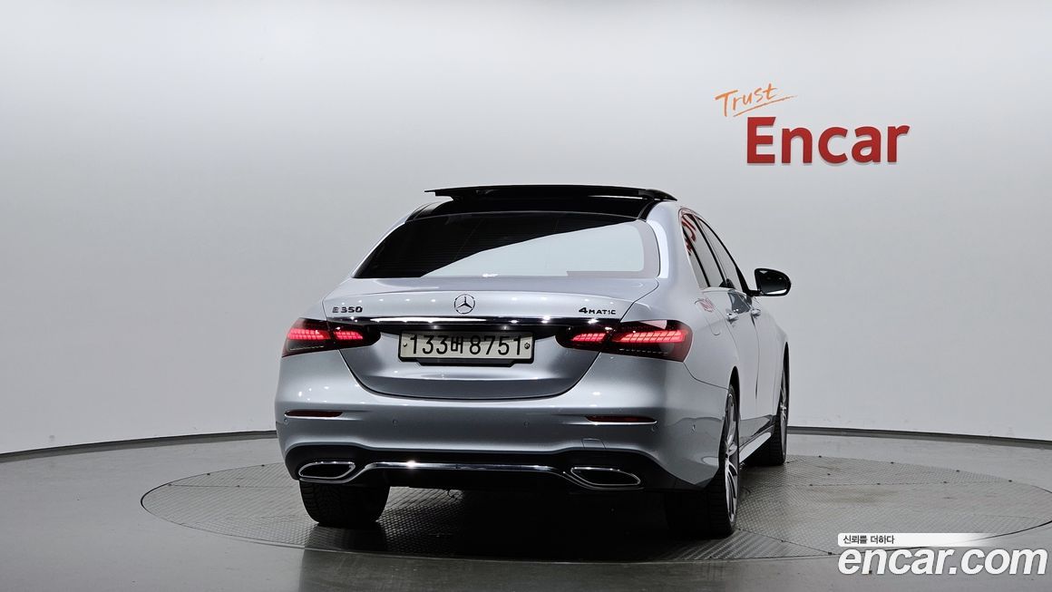 Mercedes-Benz E-Class E350 4MATIC AMG Line, 2022