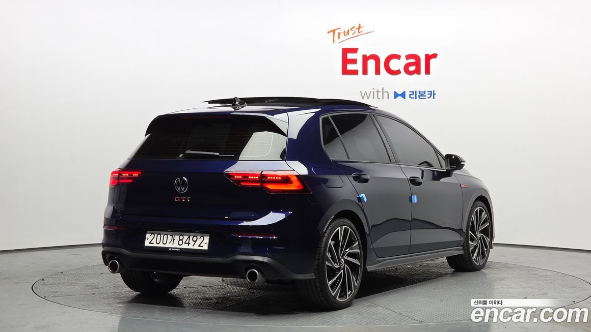 Volkswagen Golf 2.0 GTI, 2024