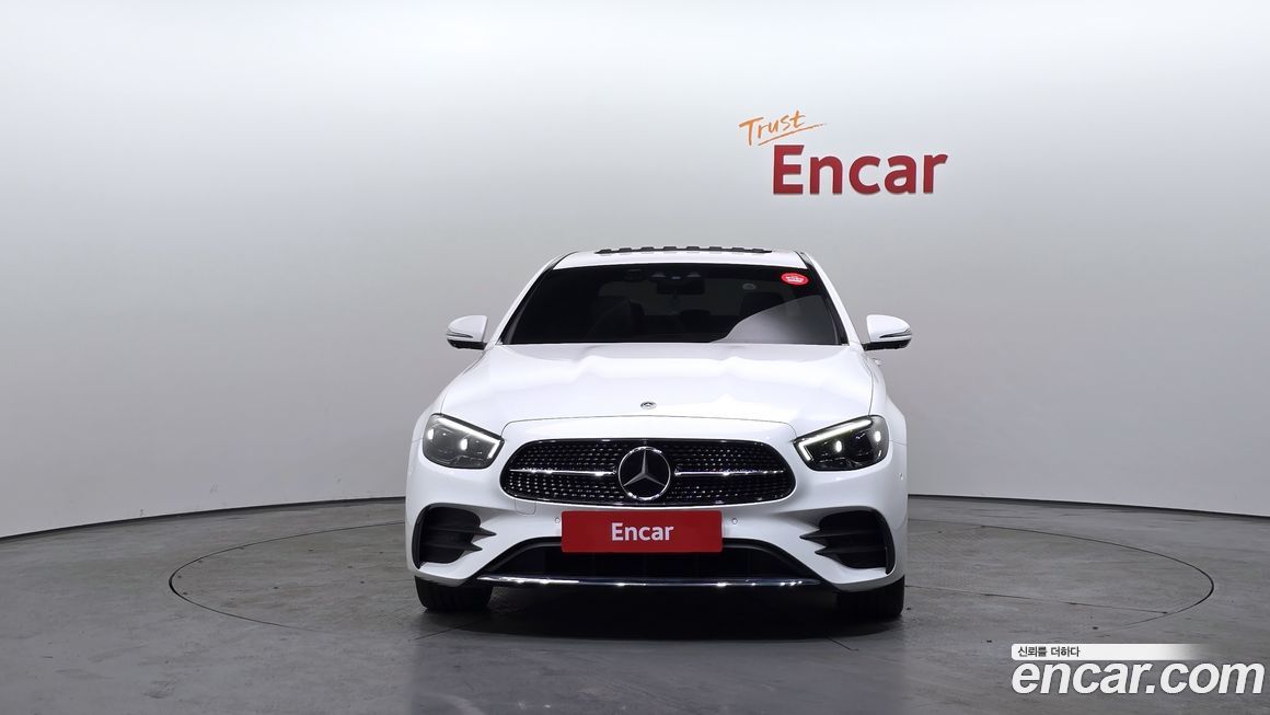 Mercedes-Benz E-Class E220d 4MATIC AMG Line, 2023