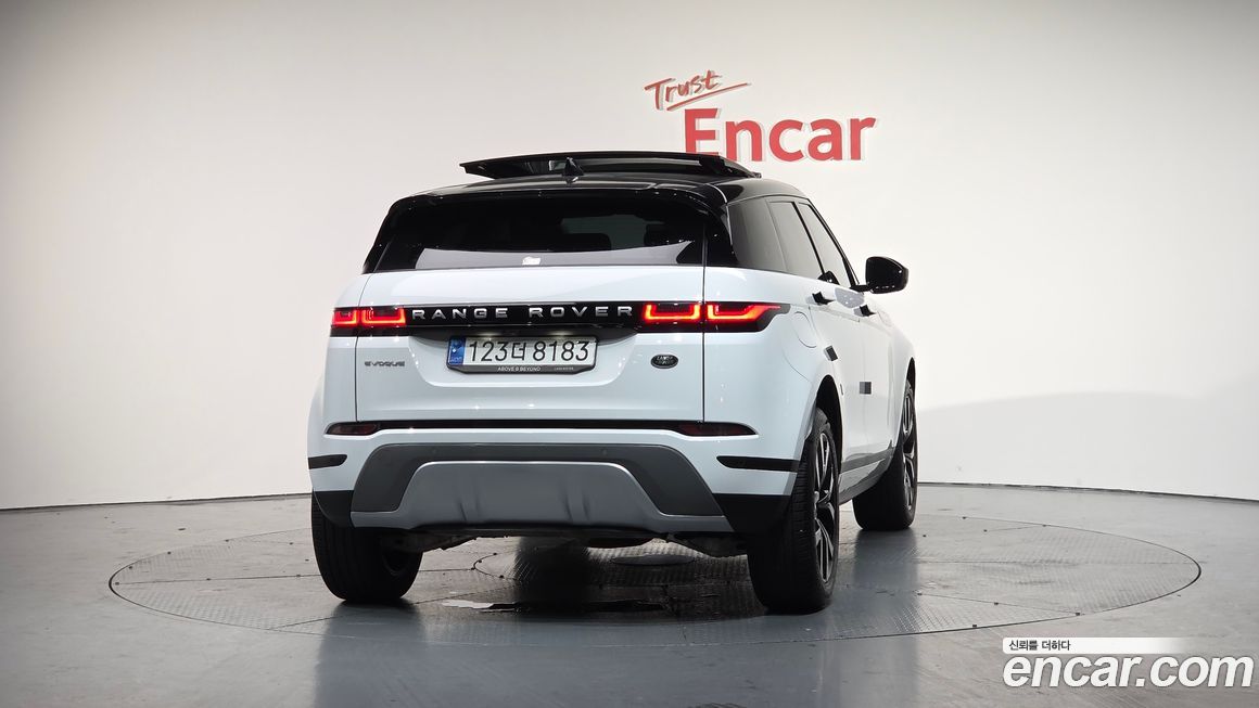 Land Rover Range Rover Evoque P250 SE, 2023