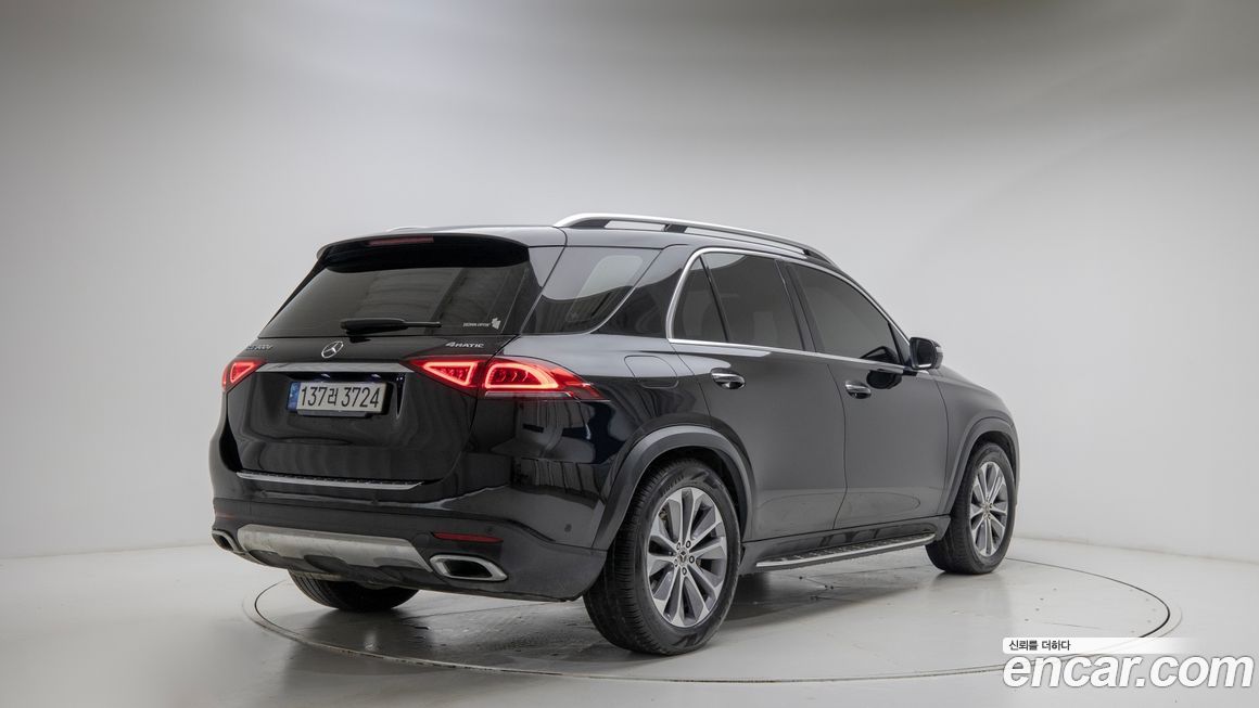 Mercedes-Benz GLE-Class GLE300d 4MATIC, 2022