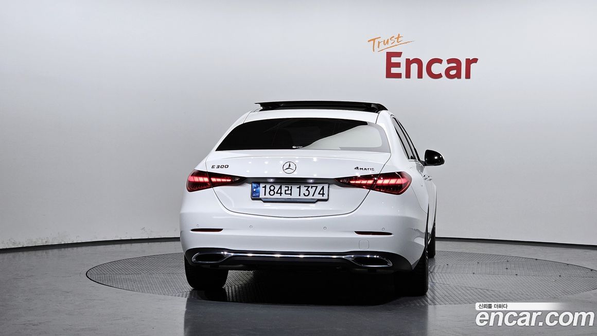 Mercedes-Benz C-Class C300 4MATIC Avantgarde, 2024