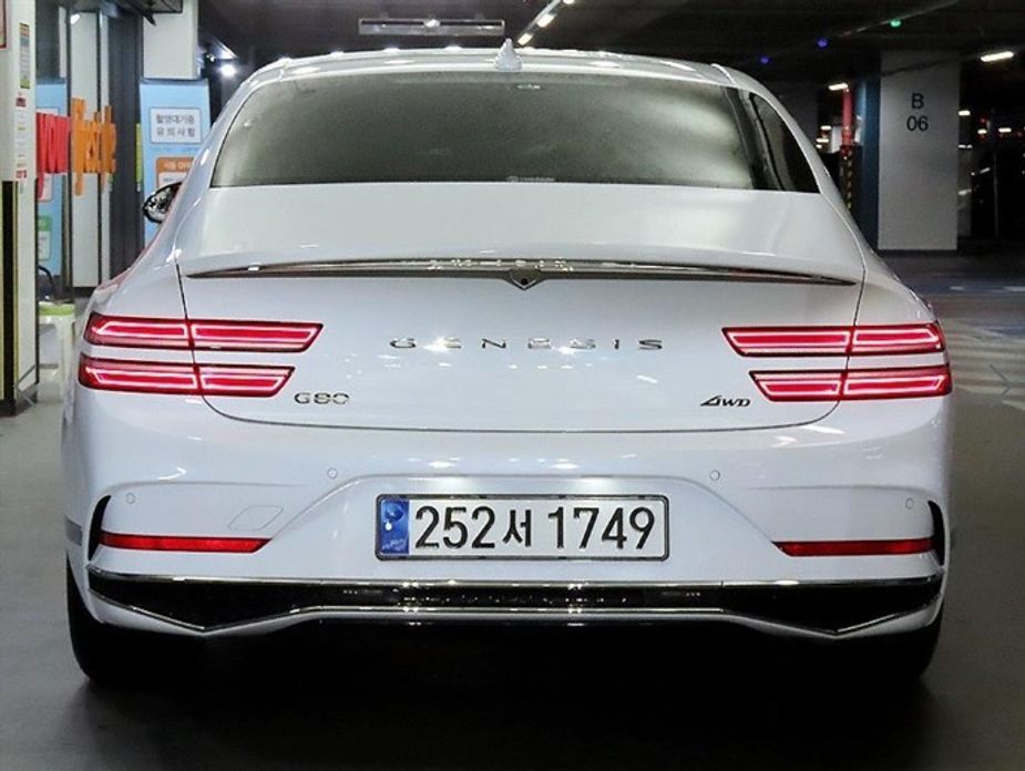 Genesis G80 Gasoline 2.5 Turbo AWD, 2025