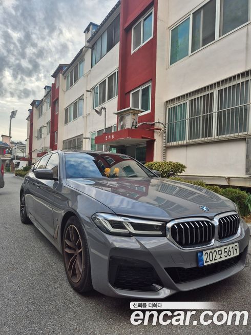 BMW 5-Series 520i M Sport, 2022