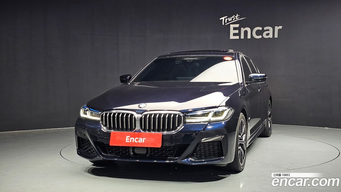 BMW 5-Series 530i M Sport Package, 2023