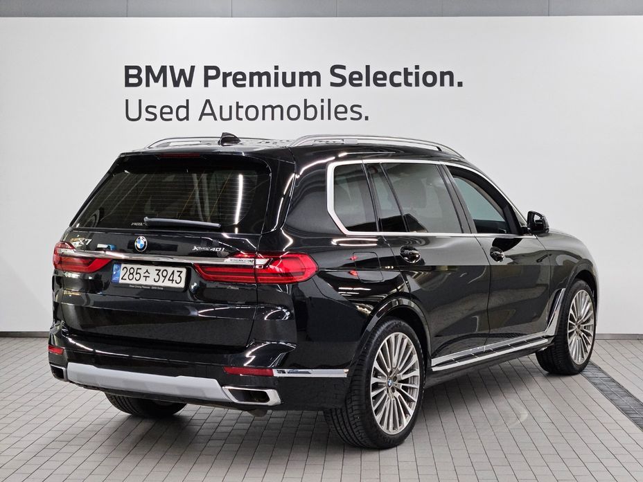 BMW X7 xDrive 40i Design Pure Excellence 6-Seater, 2022