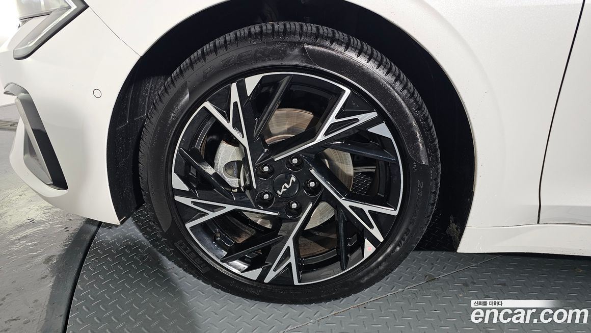 Kia K5 1.6 Turbo, 2025