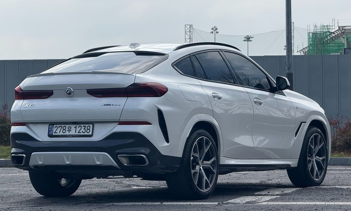 BMW X6 xDrive30d M Sport, 2024