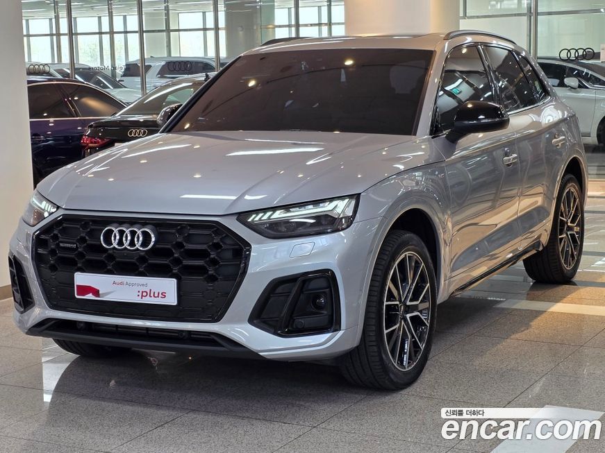Audi Q5 45 TFSI Quattro Premium, 2024