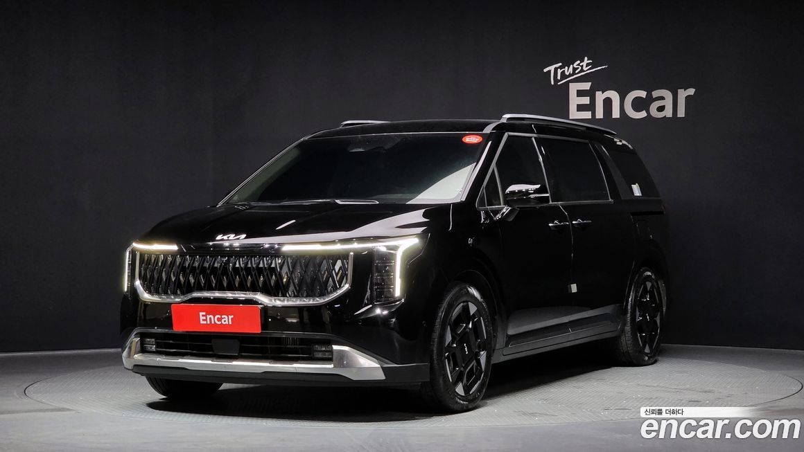 Kia Carnival 9-Seater Signature, 2025