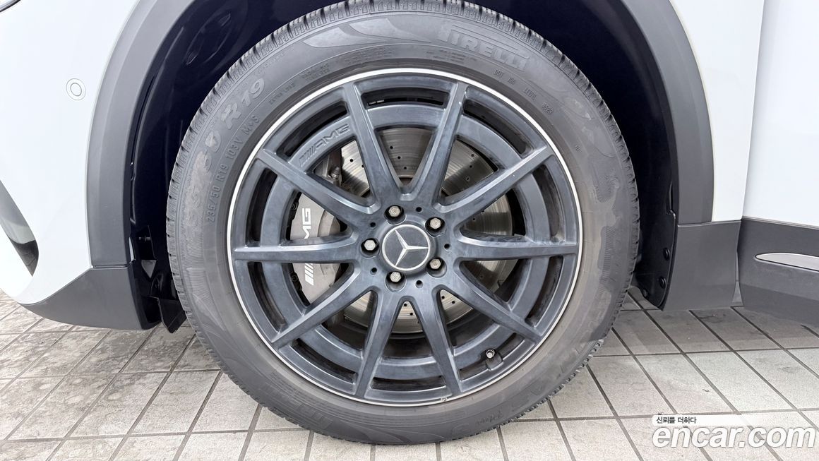 Mercedes-Benz GLA-Class GLA45 AMG 4MATIC+, 2023