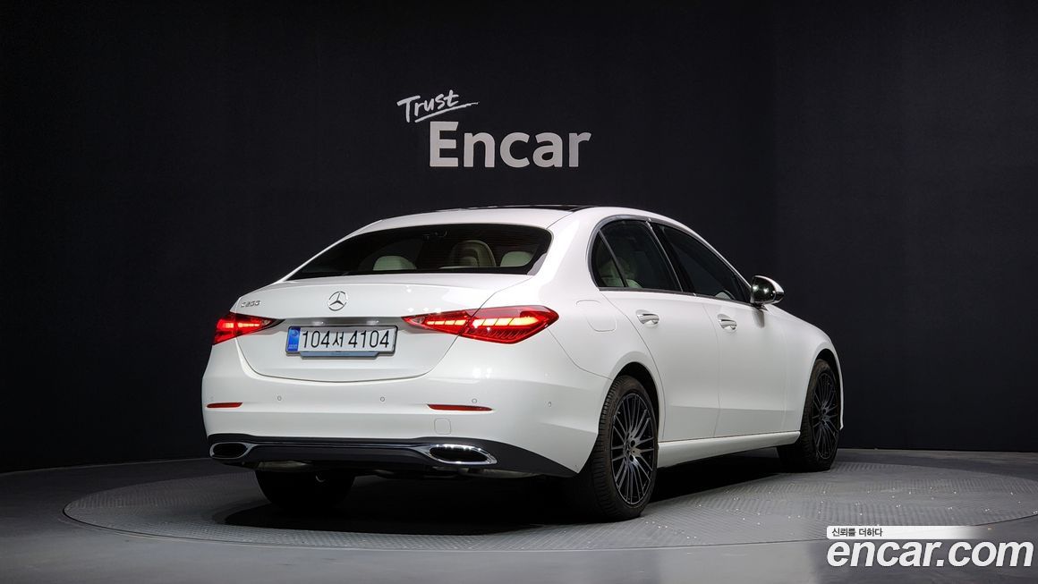 Mercedes-Benz C-Class C200 Avantgarde, 2025