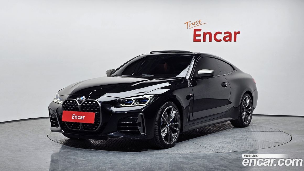 BMW 4-Series M440i xDrive Coupe, 2024