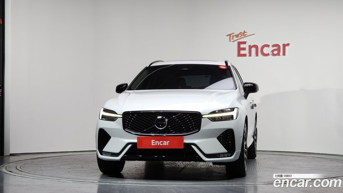Volvo XC60 B5 Ultra Dark Air Sus, 2026