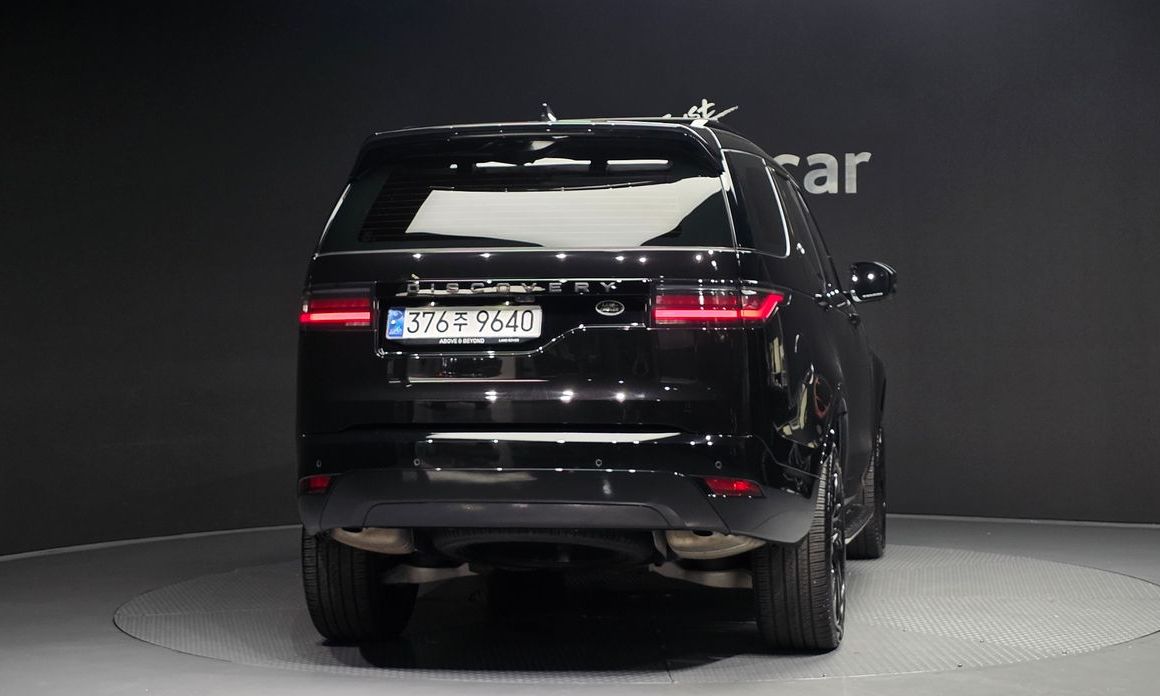Land Rover Discovery P360 R-Dynamic SE, 2023