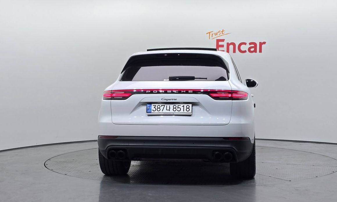 Porsche Cayenne 3.0 PLATINUM EDITION, 2023