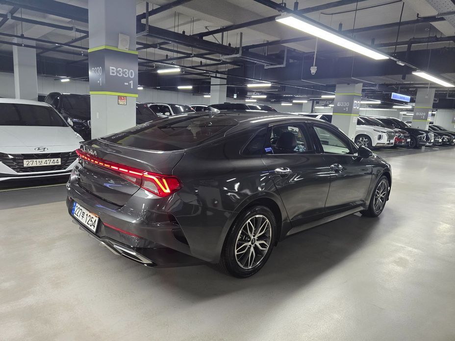 Kia K5 2.0, 2023