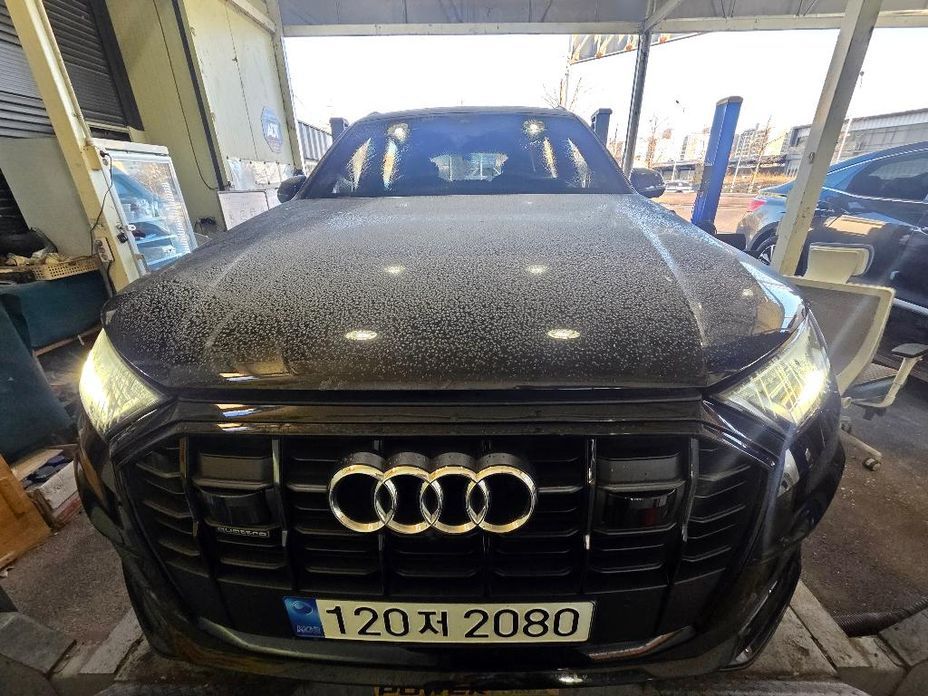 Audi Q7 55 TFSI Quattro Premium, 2022
