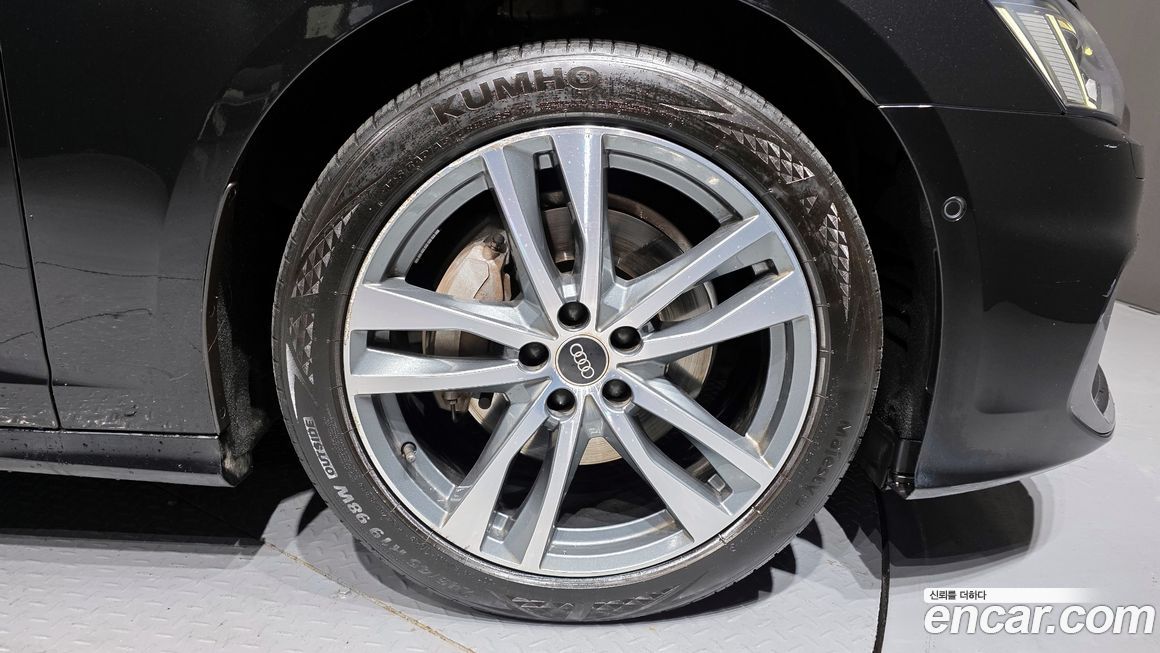 Audi A6 45 TFSI Quattro Premium, 2022