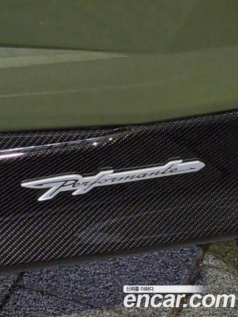 Lamborghini Urus 4.0 V8 Performante, 2025