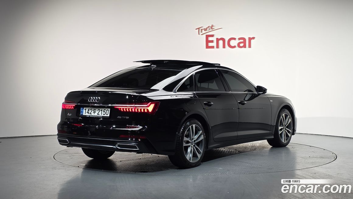 Audi A6 45 TFSI Premium, 2021
