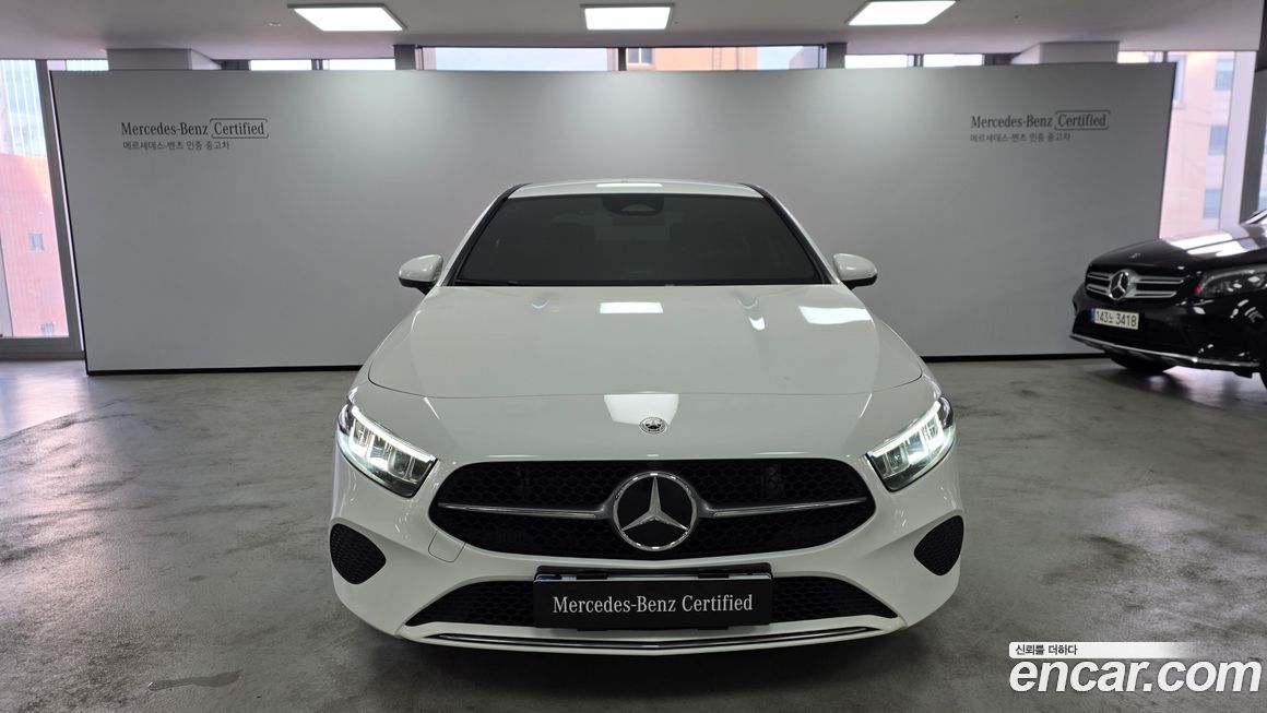 Mercedes-Benz A-Class A220 Sedan, 2024