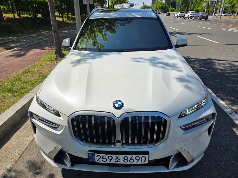 BMW X7 xDrive 40d Design Pure Excellence 6-Seater, 2025