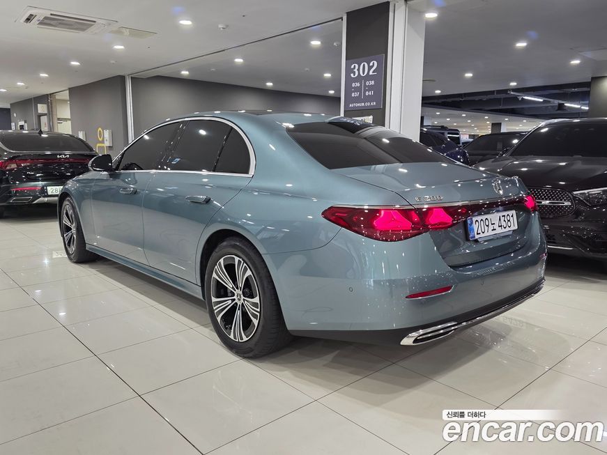 Mercedes-Benz E-Class E200 Avantgarde, 2025