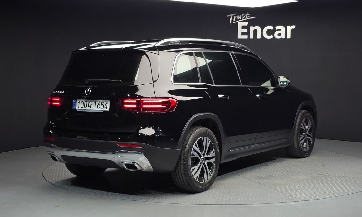 Mercedes-Benz GLB-Class GLB200 d, 2024