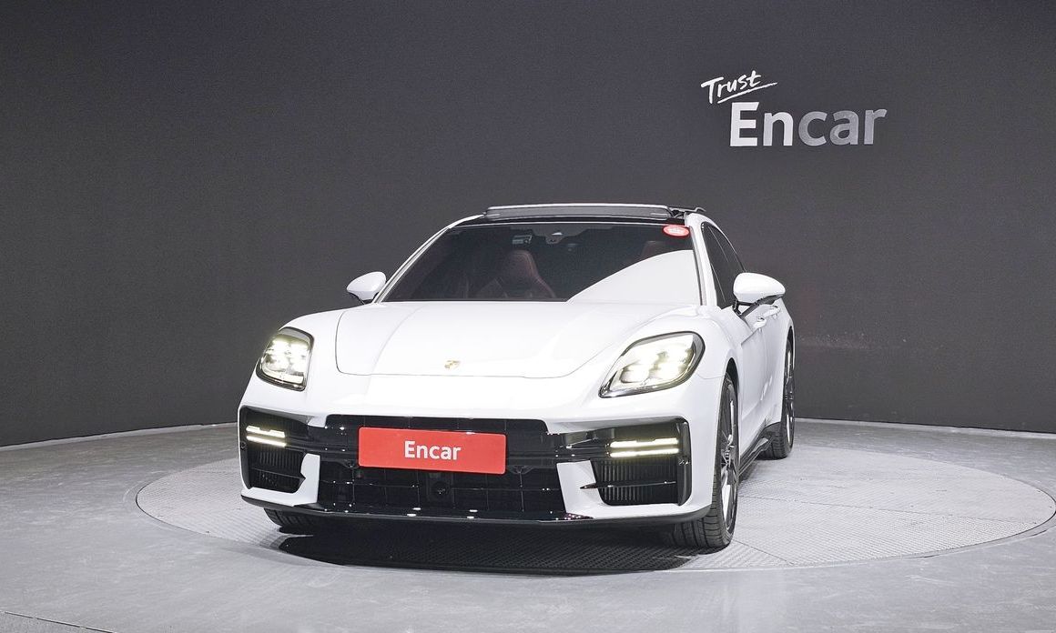 Porsche Panamera 4.0 GTS, 2025