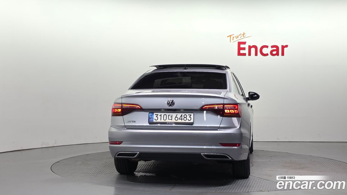 Volkswagen Jetta 1.4 TSI Prestige, 2021