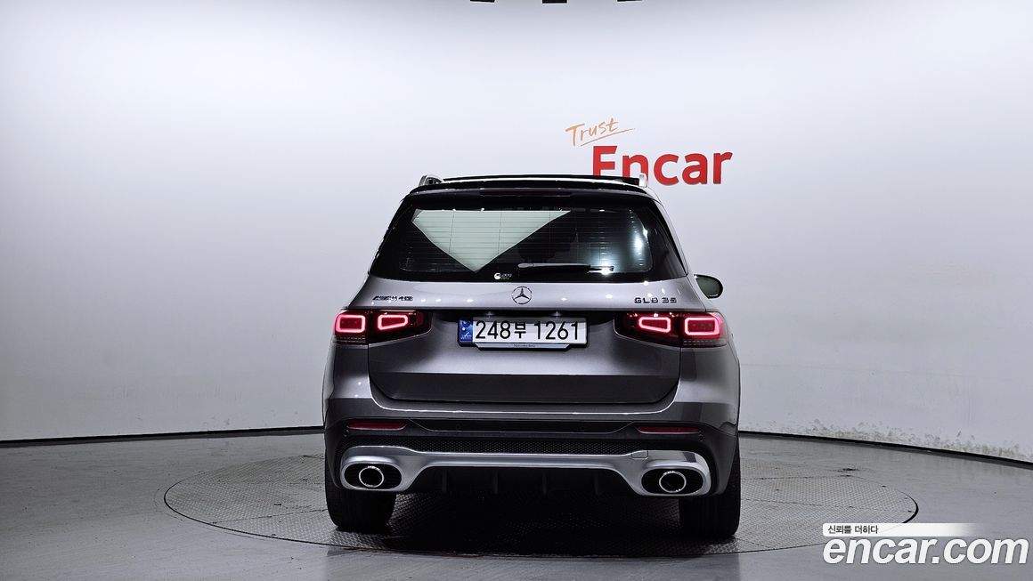 Mercedes-Benz GLB-Class AMG GLB35 4MATIC, 2023