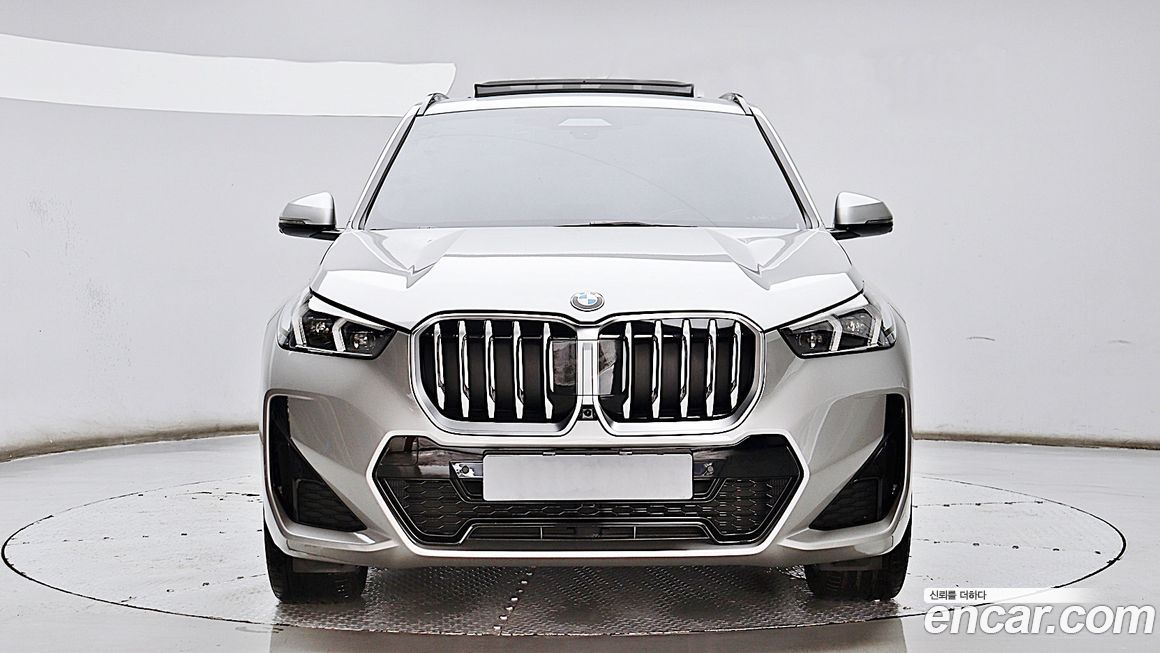 BMW X1 xDrive 20i M Sport, 2024