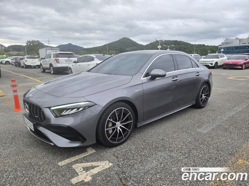 Mercedes-Benz A-Class AMG A35 4MATIC Sedan, 2024