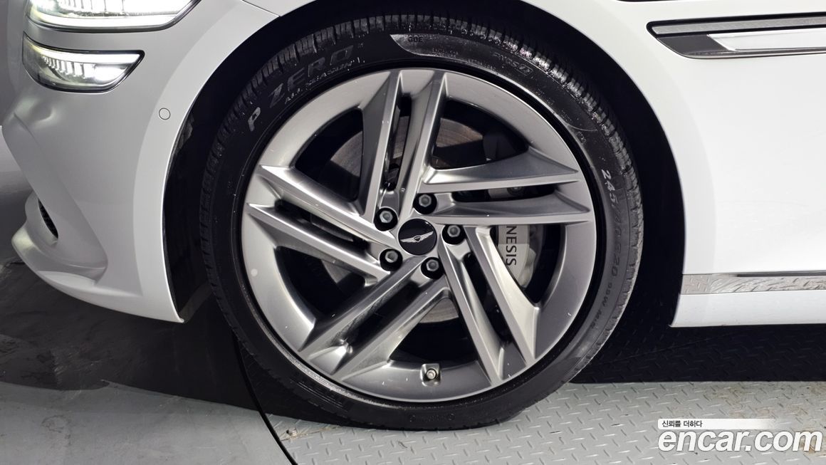 Genesis G80 Gasoline 2.5 Turbo AWD, 2025