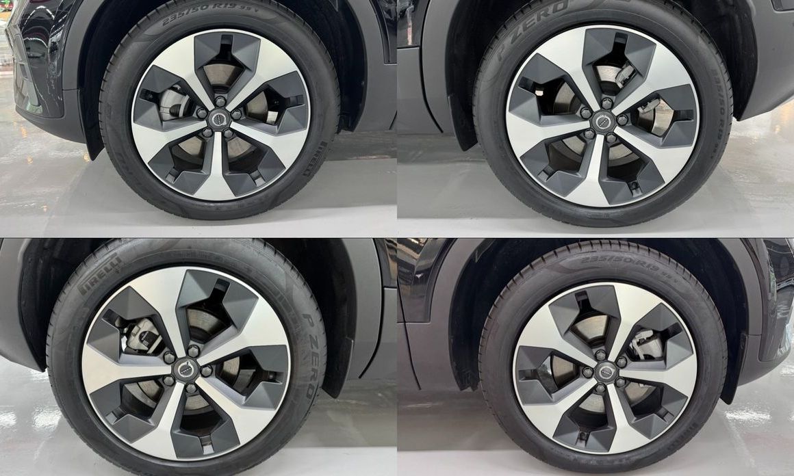 Volvo XC40 B4 Ultra Bright, 2025