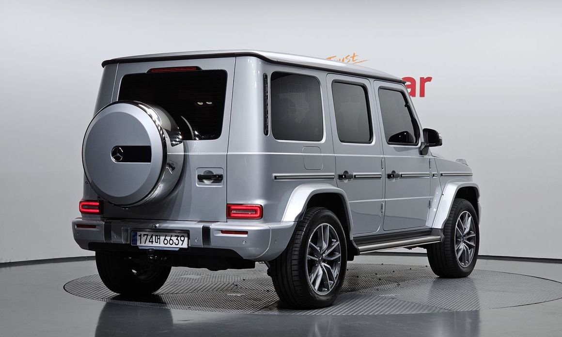 Mercedes-Benz G-Class G450d, 2025