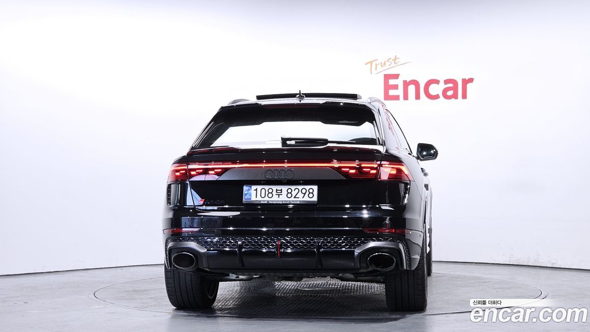 Audi RSQ8 4.0 TFSI Quattro Performance, 2025