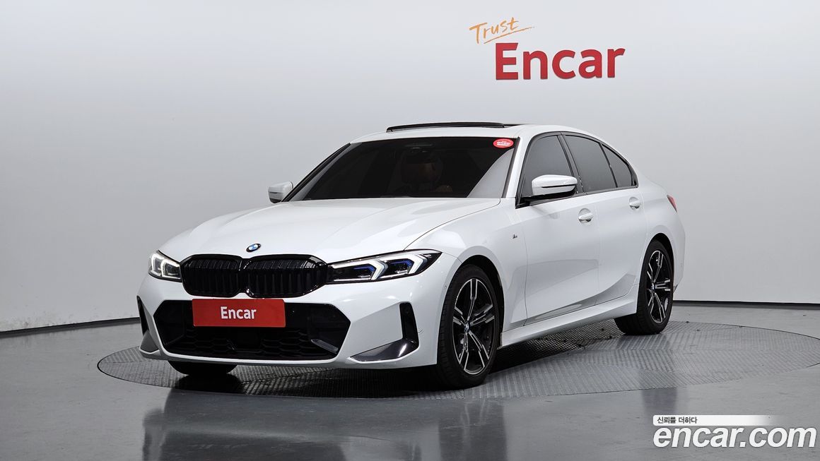 BMW 3-Series 320i M Sport, 2023