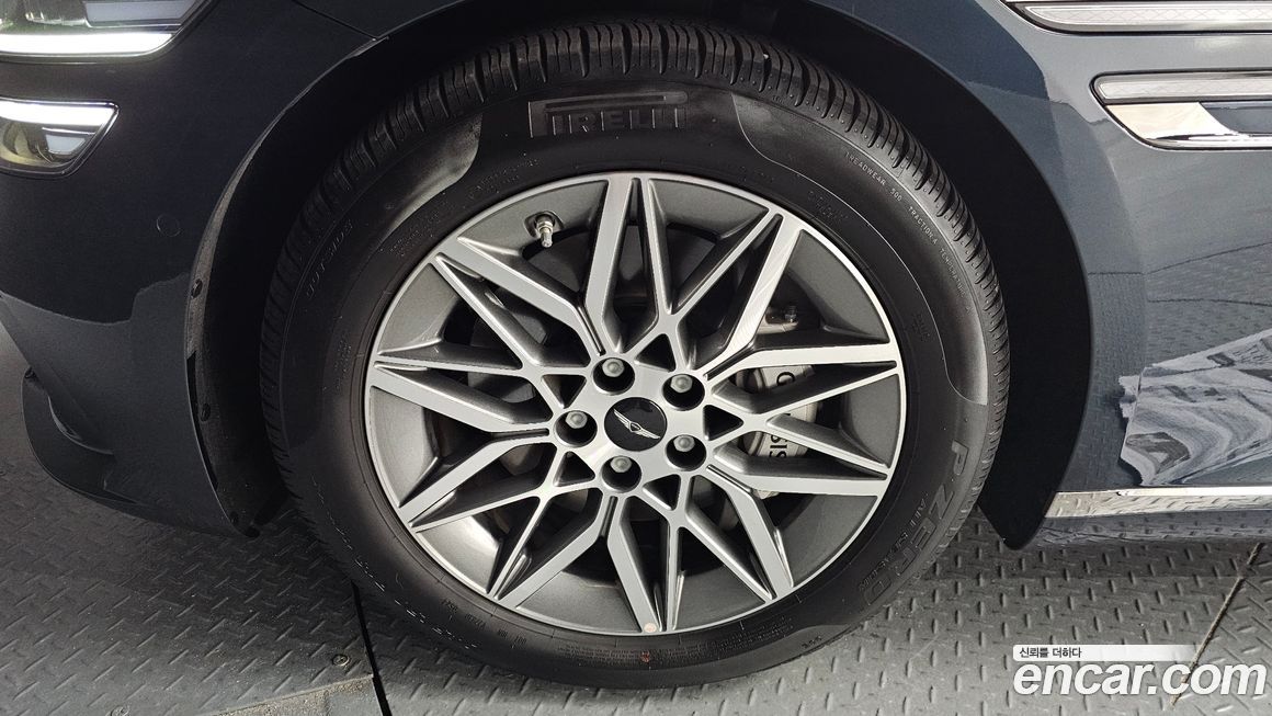 Genesis G80 Gasoline 2.5 Turbo 2WD, 2025