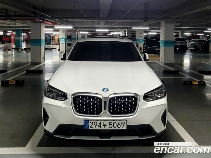 BMW X4 xDrive20i xLine, 2024