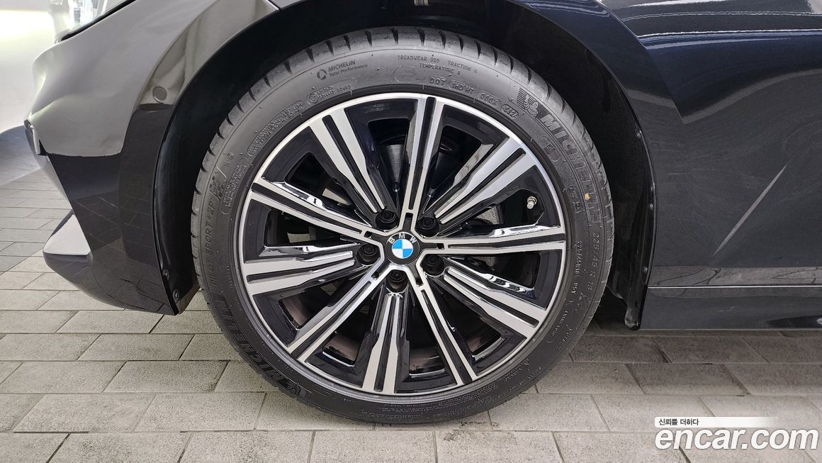 BMW 3-Series 320d Touring, 2025