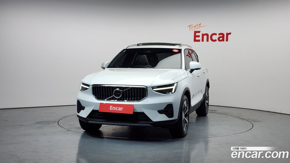 Volvo XC40 B4 Ultimate Bright, 2023
