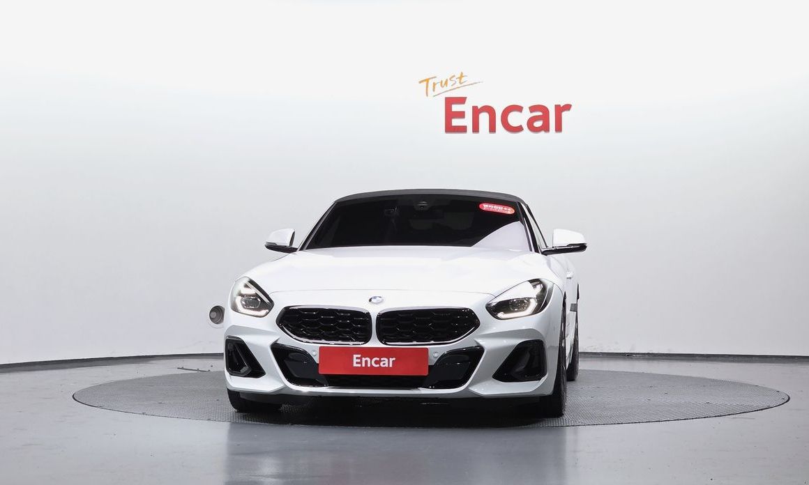 BMW Z4 M40i, 2025