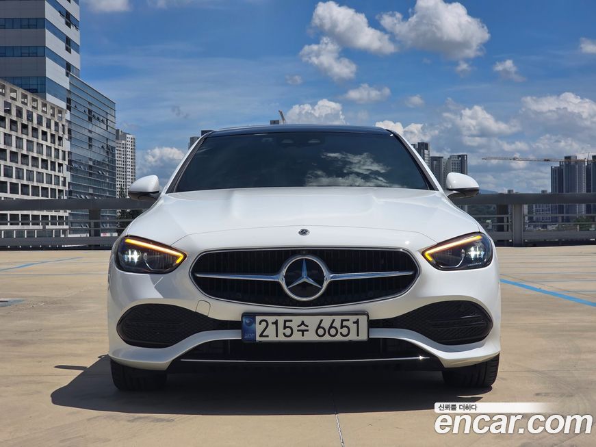 Mercedes-Benz C-Class C300 4MATIC Avantgarde, 2024