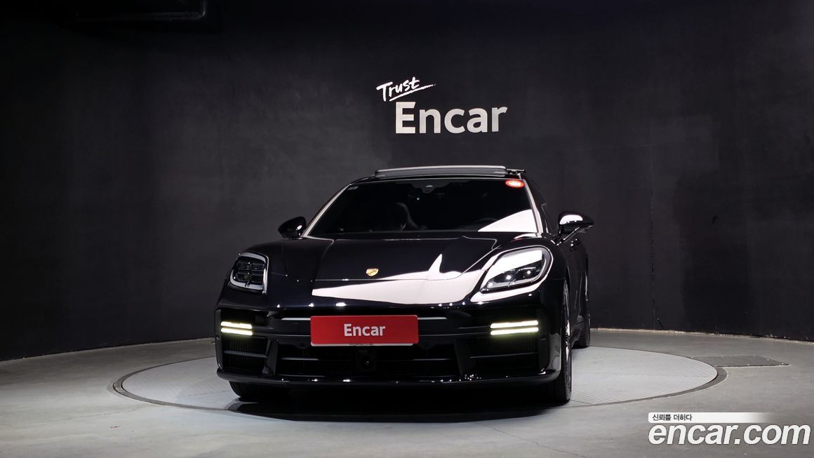 Porsche Panamera 4.0 GTS, 2025