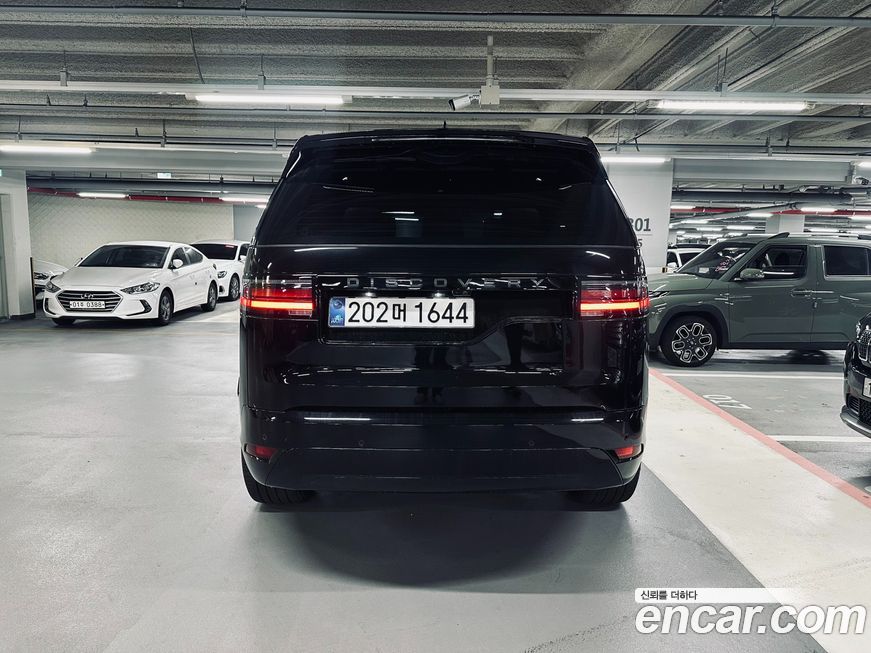 Land Rover Discovery D300 Dynamic HSE, 2024